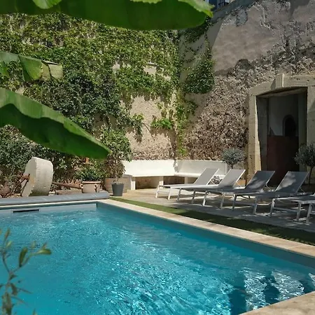Flora - Maison De Maitre Avec Piscine Villa Saint-Thibery