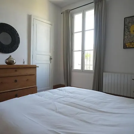 Flora - Maison De Maitre Avec Piscine Villa