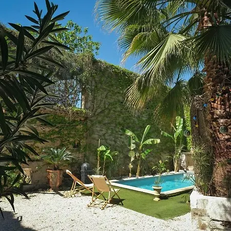 Villa Flora - Maison De Maitre Avec Piscine Saint-Thibery